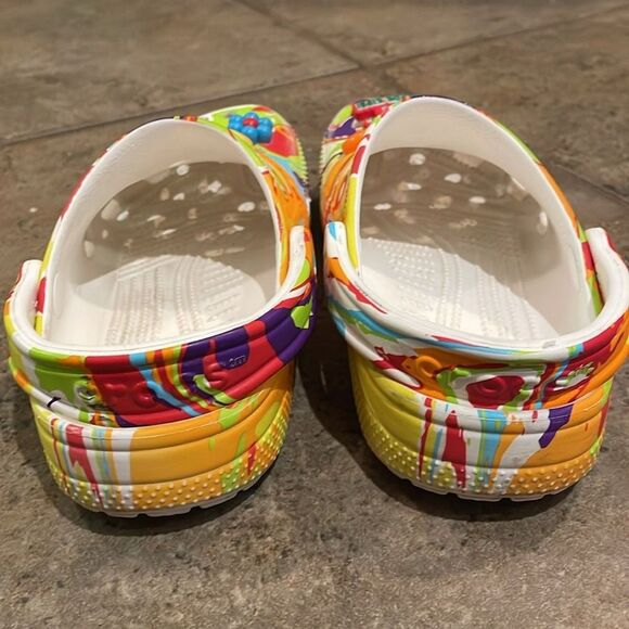 CROCS x Trix Classic Clog Shoe Unisex Size J4 and Womens 6 Limited Edition - Picture 6 of 13